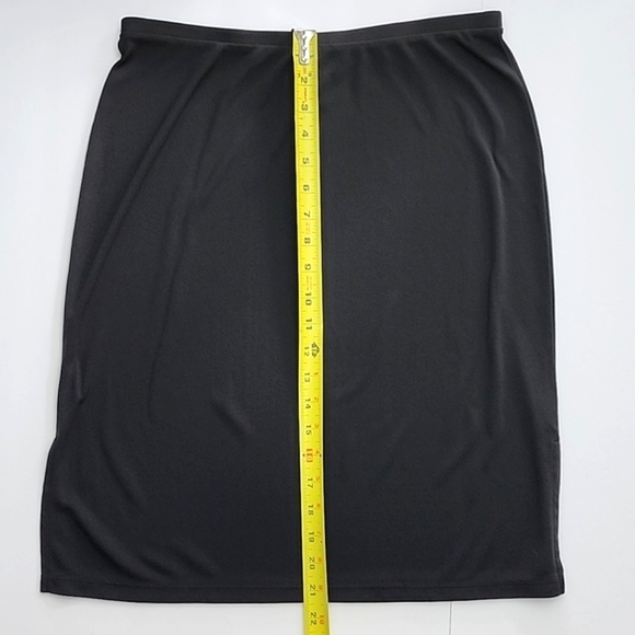 Banana Republic Black Knee-Length  Lightweight Stretch Side Slits Skirt Sz Small - Picture 9 of 10